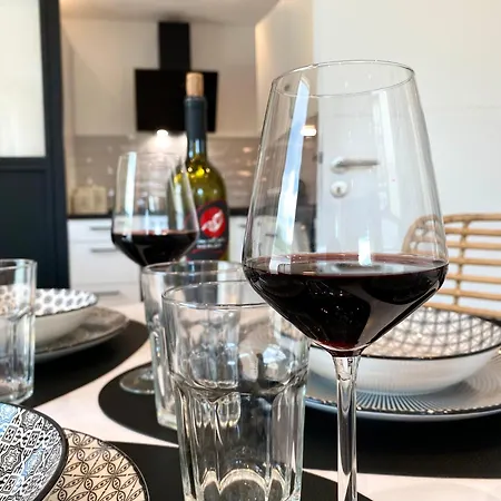 Penthouse - Zentral Und Genial 公寓