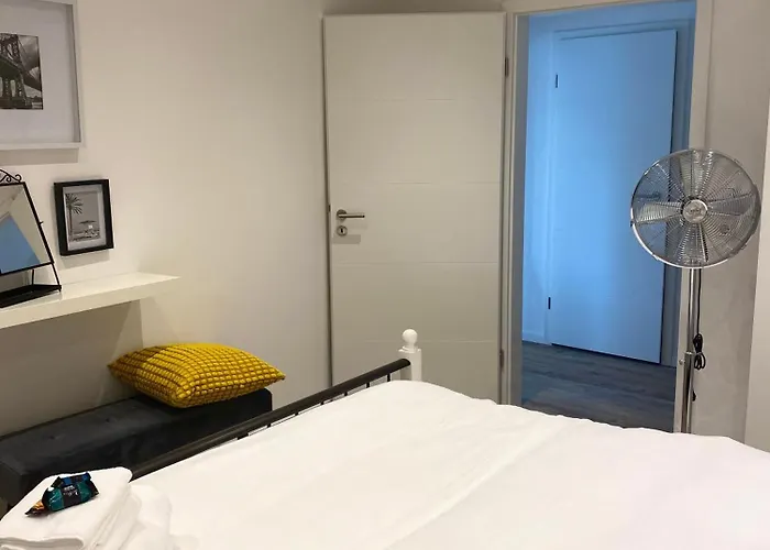 Penthouse - Zentral Und Genial Passau