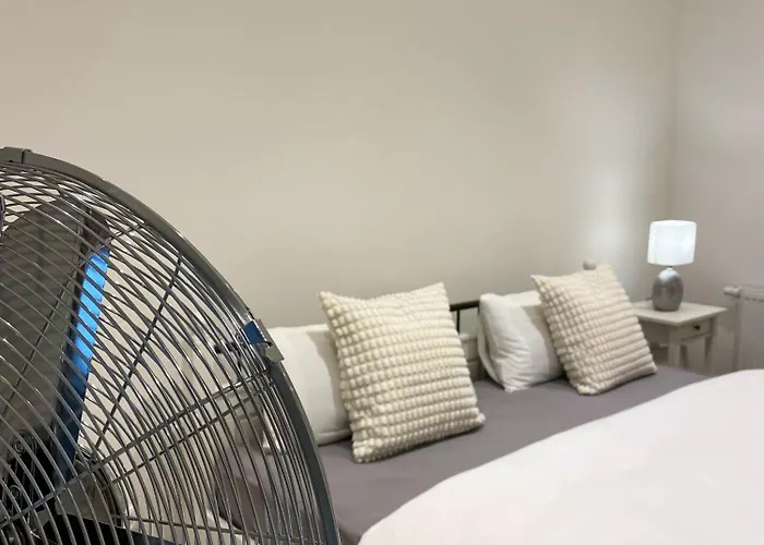 Penthouse - Zentral Und Genial