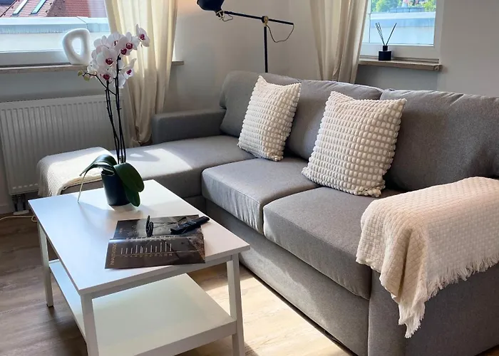 Penthouse - Zentral Und Genial * Passau