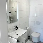 Penthouse - Zentral Und Genial *