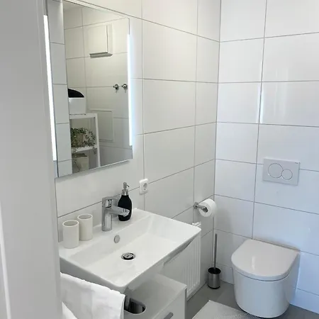 Penthouse - Zentral Und Genial *