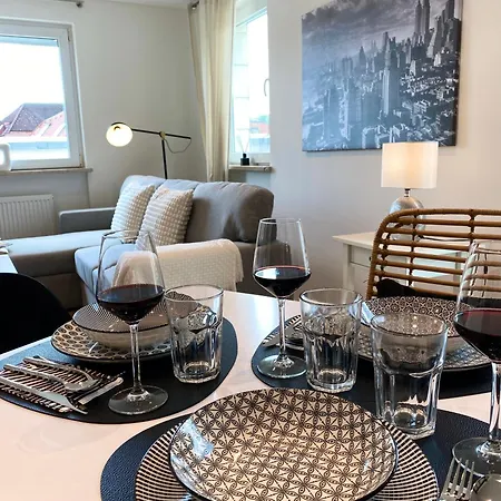 Penthouse - Zentral Und Genial Passau